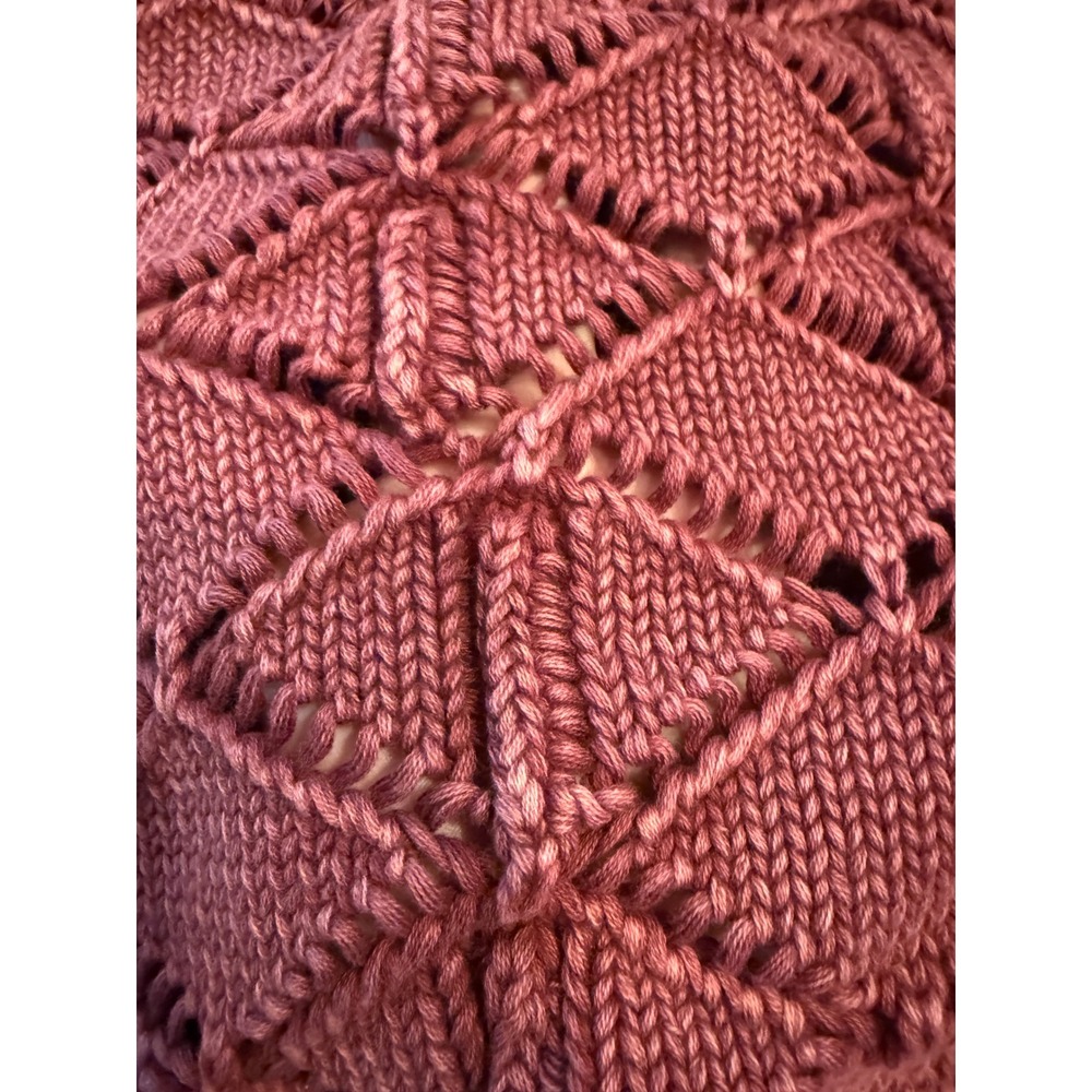 we:some mauve textured knit med crewneck sweater open-weave diamond pattern - Picture 3 of 8